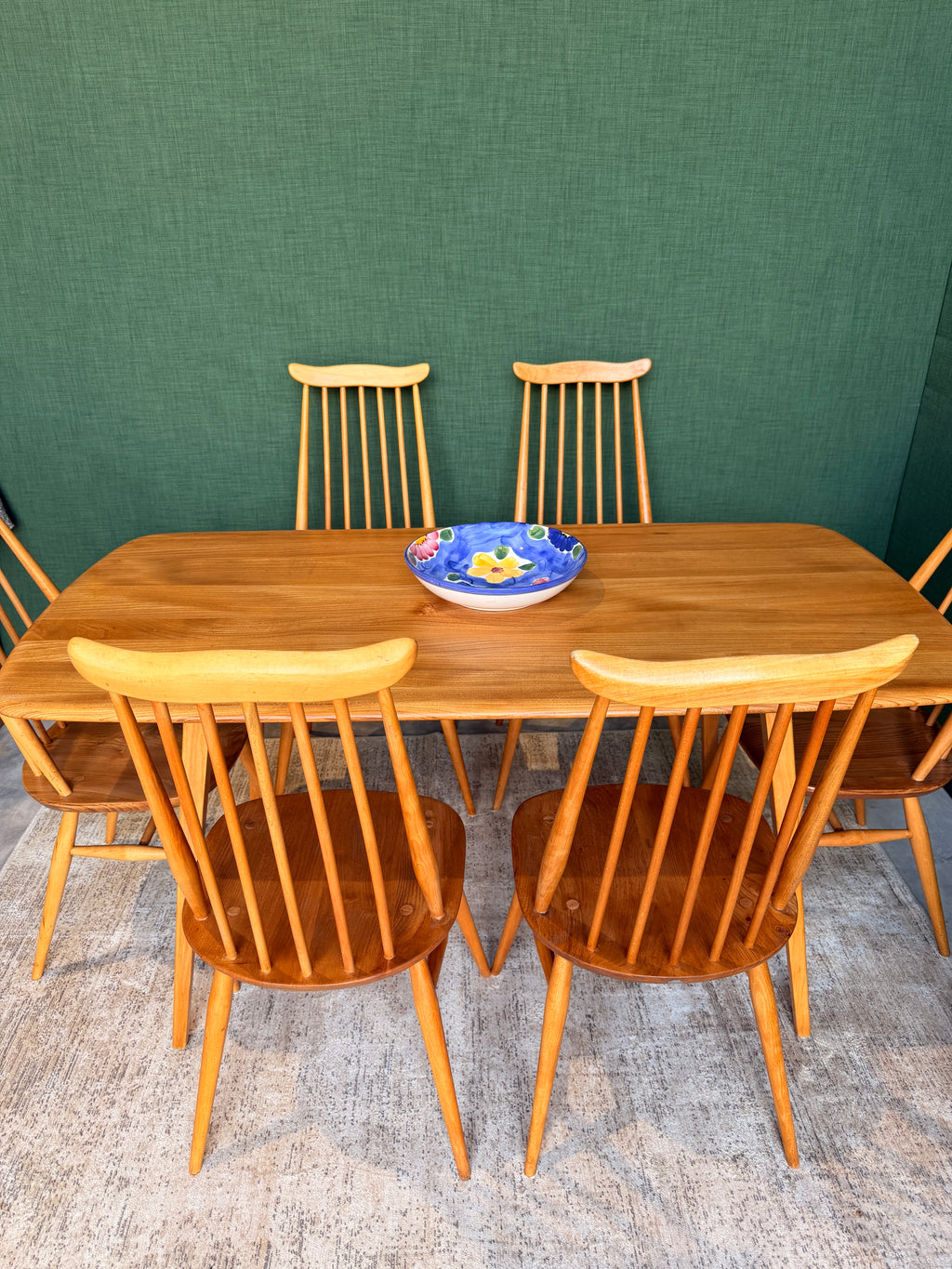 Ercol 382 Dining Table Set - 6 Ercol 369 Goldsmith Windsor Chairs