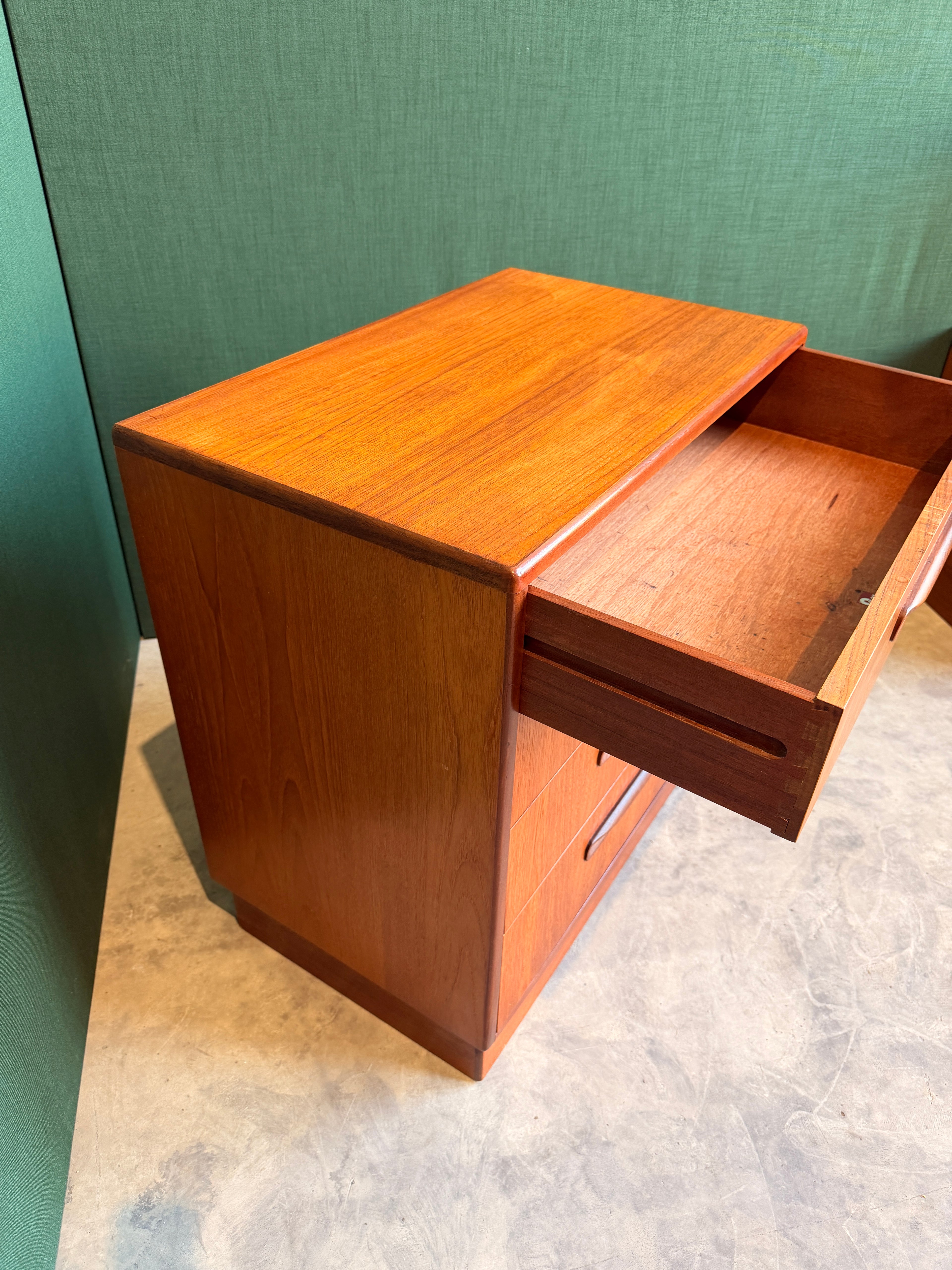 G Plan Fresco Teak Chest of 4 Drawers, Mid Century Vintage